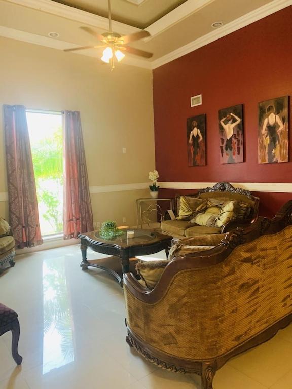 Brownsville Comfort 2 Bedroom 1 Bath , Spacious Kitchen And Outdoor Home Экстерьер фото