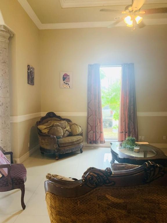 Brownsville Comfort 2 Bedroom 1 Bath , Spacious Kitchen And Outdoor Home Экстерьер фото