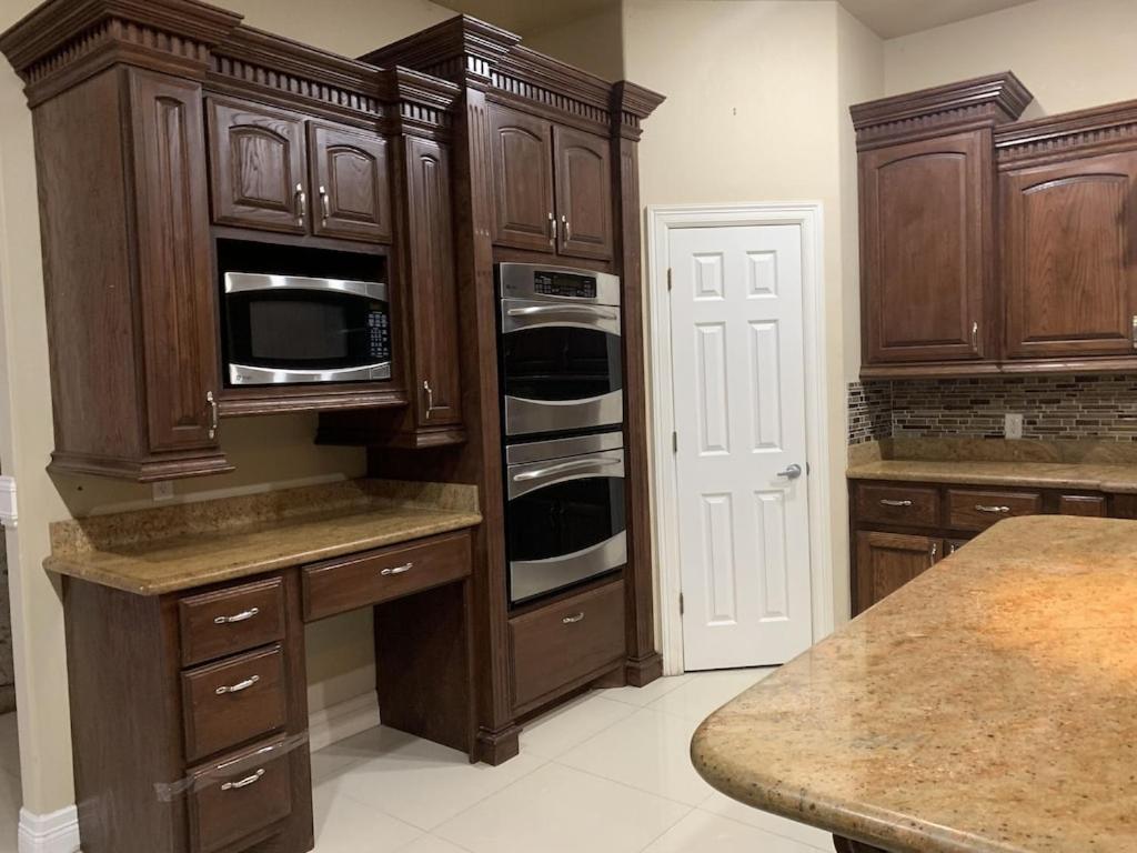 Brownsville Comfort 2 Bedroom 1 Bath , Spacious Kitchen And Outdoor Home Экстерьер фото