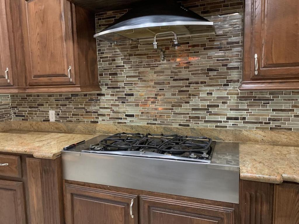 Brownsville Comfort 2 Bedroom 1 Bath , Spacious Kitchen And Outdoor Home Экстерьер фото