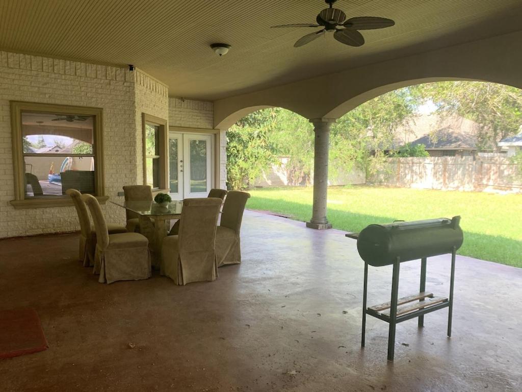 Brownsville Comfort 2 Bedroom 1 Bath , Spacious Kitchen And Outdoor Home Экстерьер фото