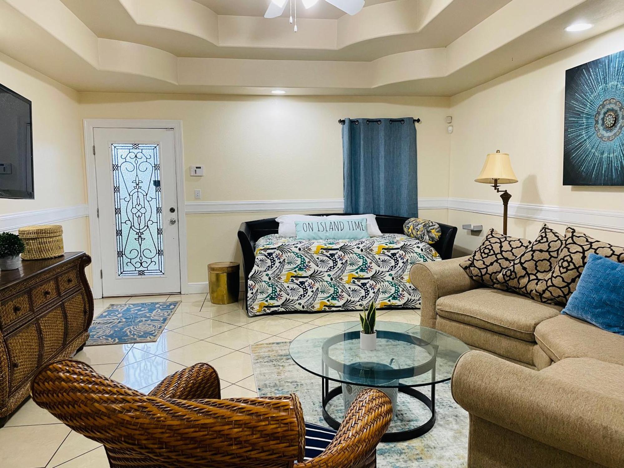 Brownsville Comfort 2 Bedroom 1 Bath , Spacious Kitchen And Outdoor Home Экстерьер фото