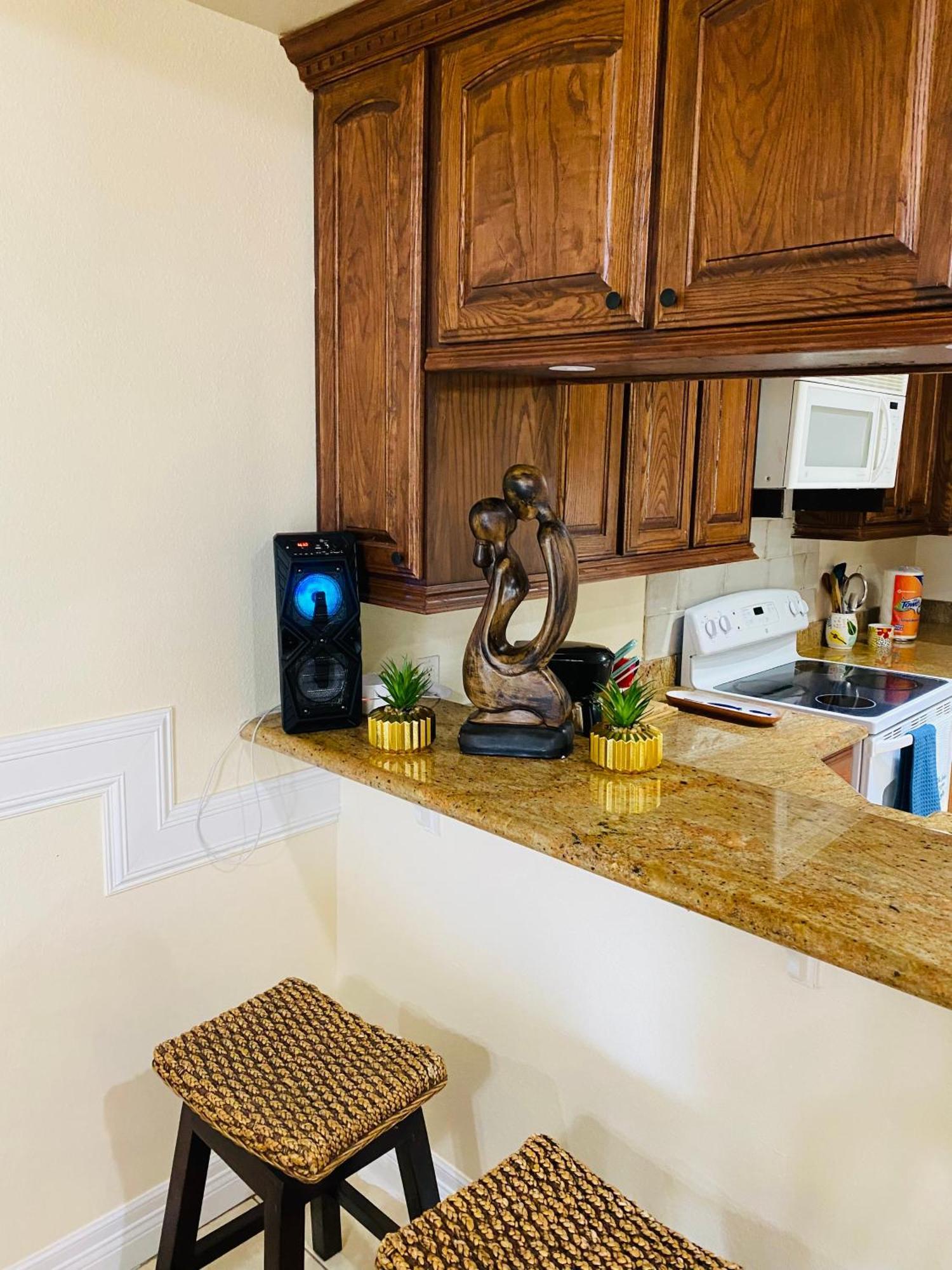 Brownsville Comfort 2 Bedroom 1 Bath , Spacious Kitchen And Outdoor Home Экстерьер фото